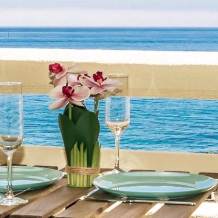 Beachfront Apartment In La Cala De Mijas Luaran gambar