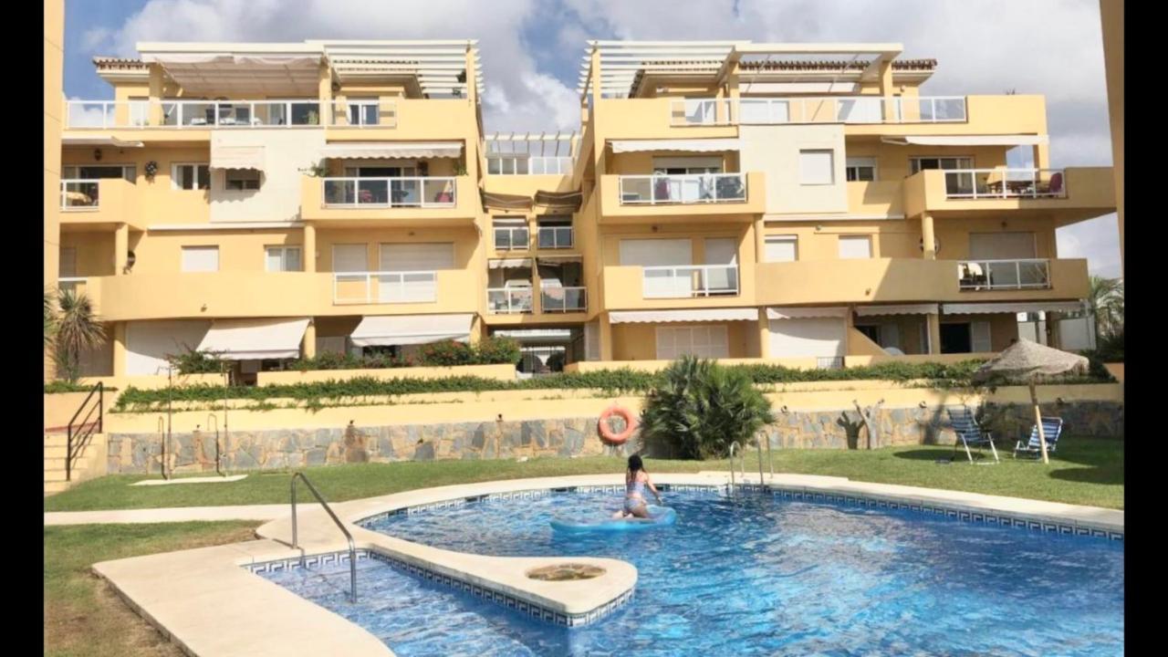 Beachfront Apartment In La Cala De Mijas Luaran gambar