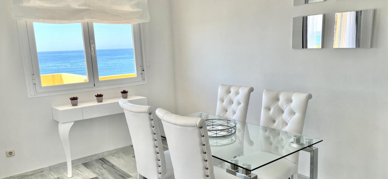 Beachfront Apartment In La Cala De Mijas Luaran gambar
