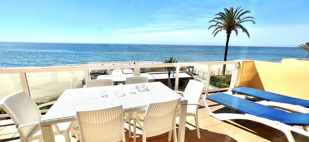 Beachfront Apartment In La Cala De Mijas Luaran gambar